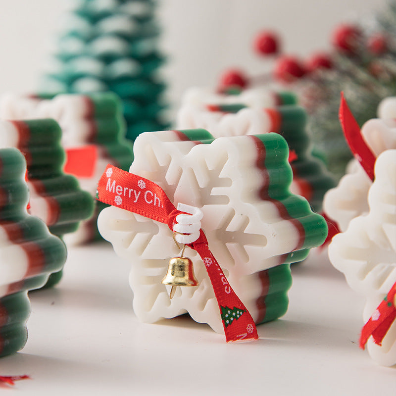Christmas Snowflake Aromatherapy Candle