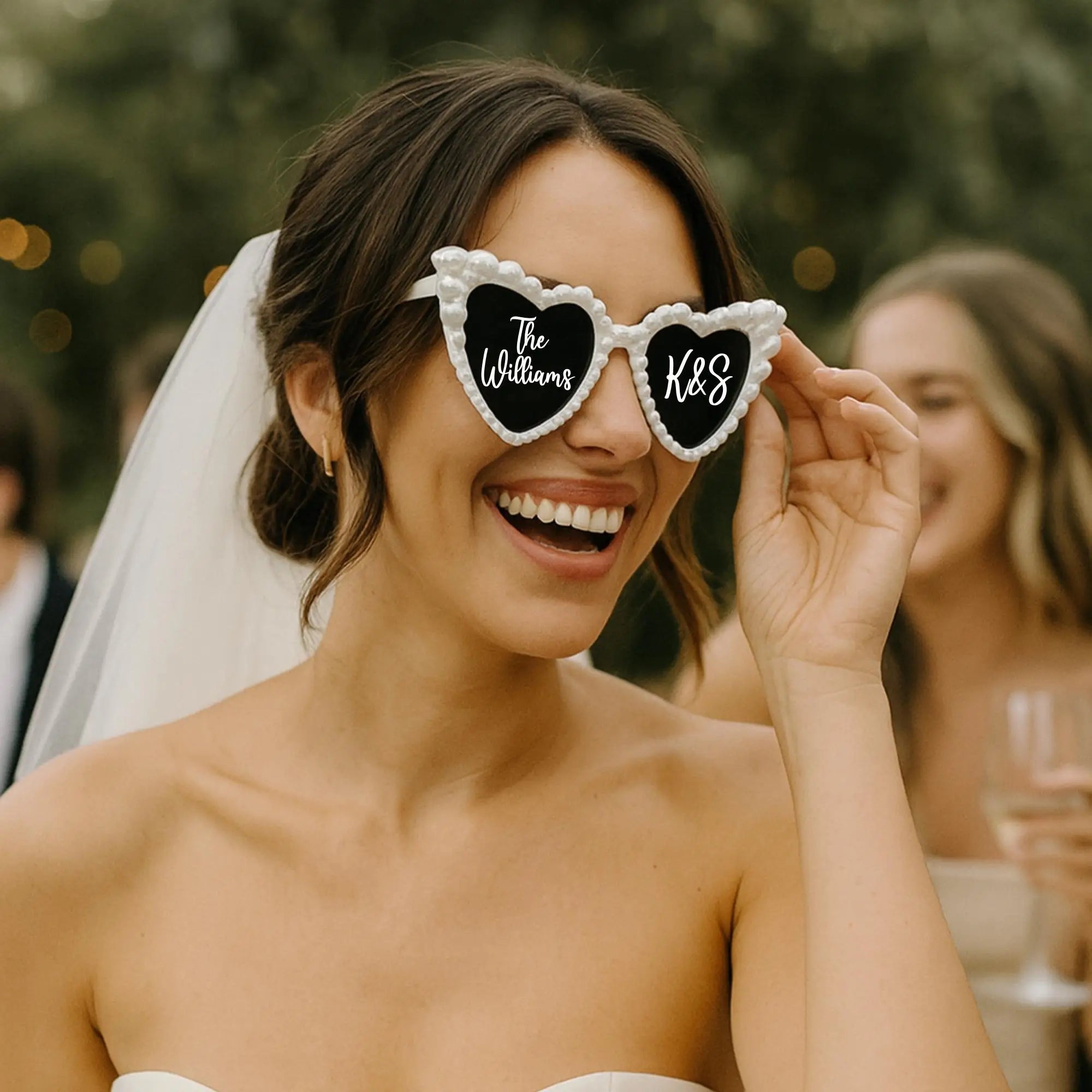 Personalised Set of 2 Black and White Pearl Heart Sunglasses Custom Initials Heart Sunglasses Wedding Photo Prop Bridal Shower