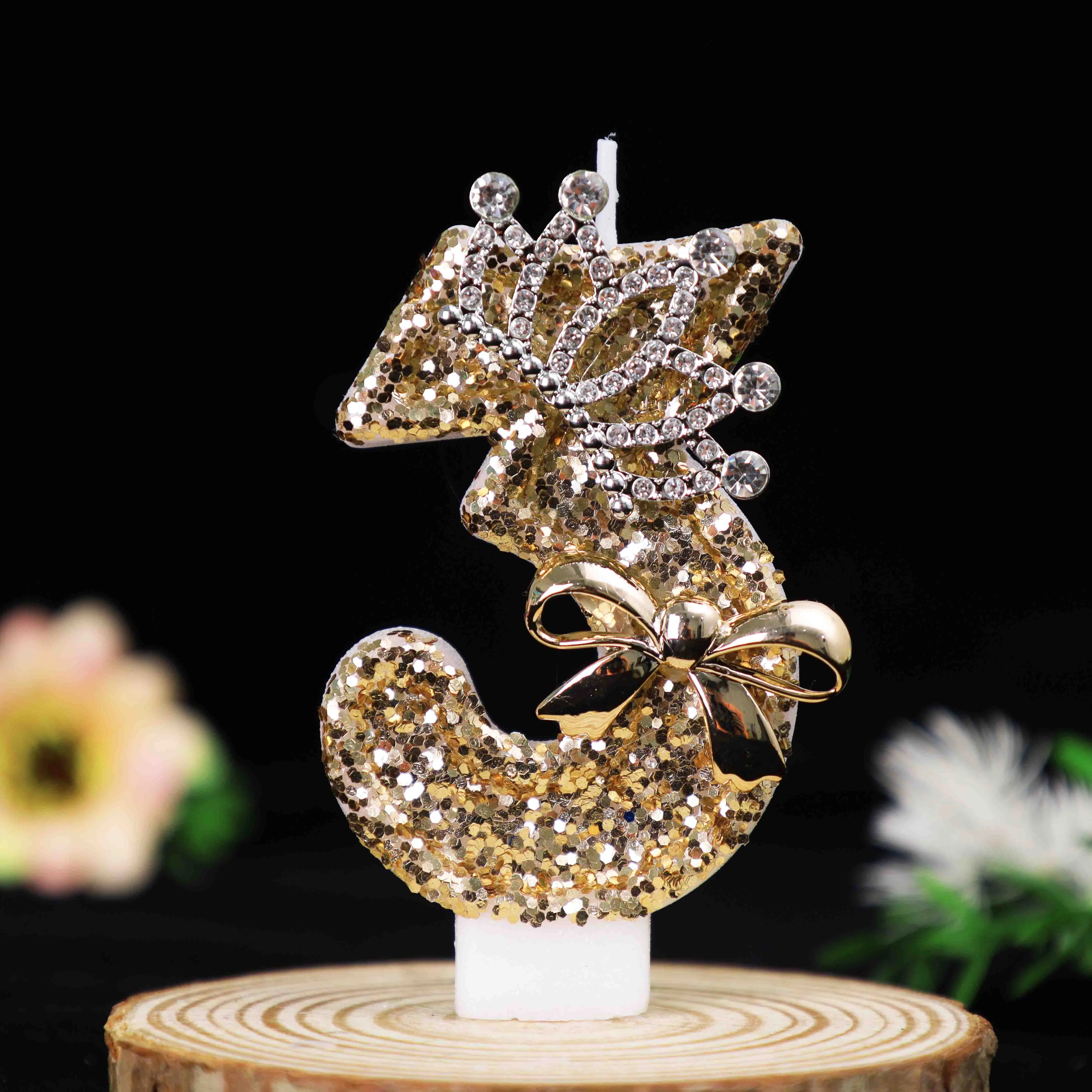 Luxury Gold Glitter Crown Number Birthday Candles, Rhinestone Bow Cake Topper, Atmosphere Decor for Party, Wedding, 18th Birthda