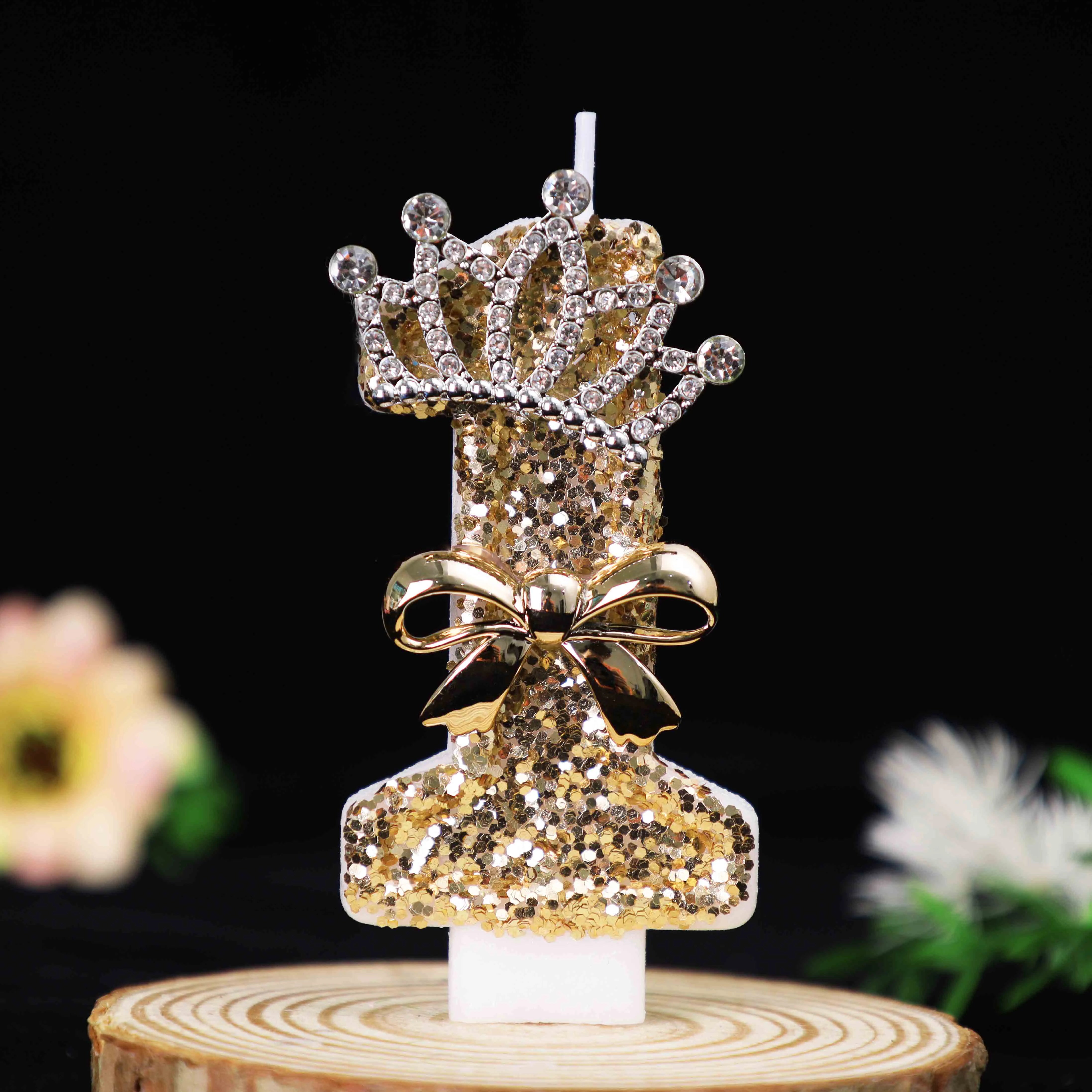 Luxury Gold Glitter Crown Number Birthday Candles, Rhinestone Bow Cake Topper, Atmosphere Decor for Party, Wedding, 18th Birthda